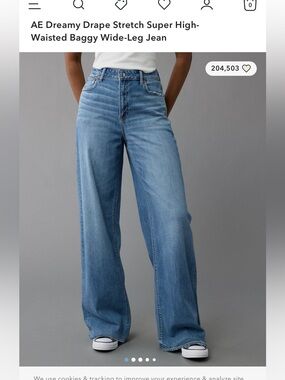 AE Dreamy Drape Stretch Super High-Waisted Baggy Wide-Leg Jean Size 2 Extra Long
